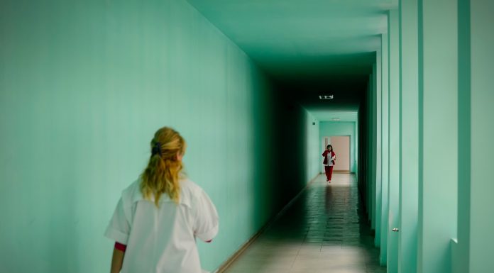 Acord „de principiu” pentru salarii mai mari în spitale în proiectul noii legi a salarizării. Ce categorii sunt vizate