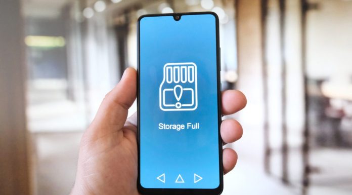 Telefonul îți spune că memoria este plină? 4 soluții simple pentru a elibera spațiu fără să ștergi fotografiile și fișierele importante