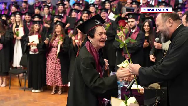 Au trecut de 90 de ani, dar nu renunță la studii. Seniorii revin în universități