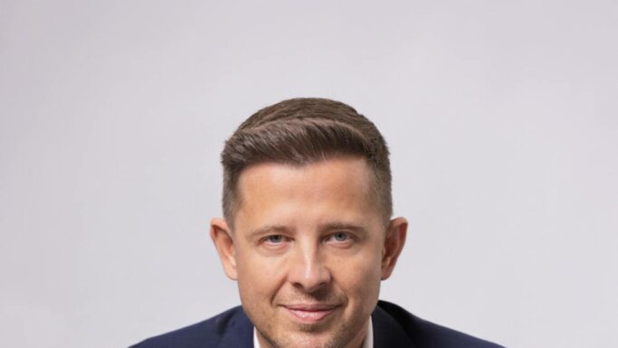 Liderul contestatarilor lui Bolojan lansează critici dure: USR-izarea PNL e un proces. Azi acel proces care primește organigramă