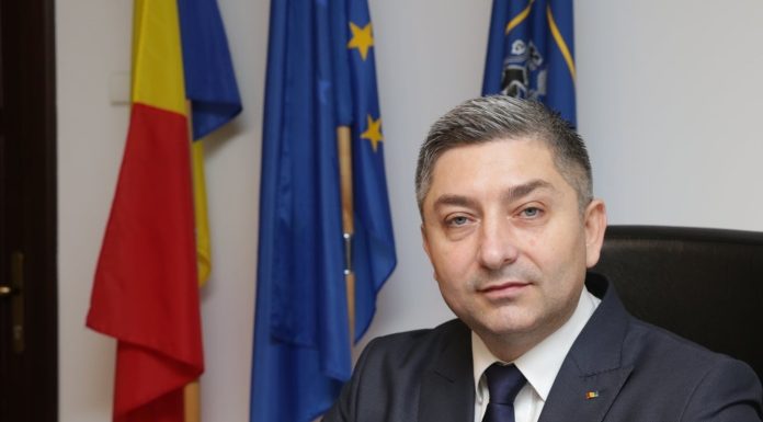 ADRIAN VEŞTEA DESEMNAT PREMIER – Alin Tişe: Cum putem spune PSD-lui să facă guvern cu AUR? Da, PSD a sabotat guvernarea şi a stricat jucăria / Dar dacă a stricat-o PSD-ul o repară cineva?