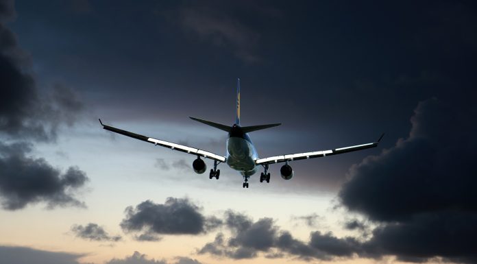 Irakul își redeschide spațiul aerian, după ce Iranul a anunțat că a oprit operațiunea militară împotriva Israelului