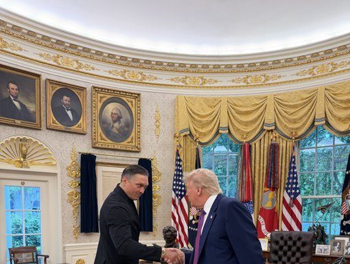 Campionul mondial la box, ucraineanul Oleksandr Usyk, s-a întâlnit cu Donald Trump la Casa Albă