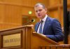 Valeriu Munteanu (deputat AUR): „Diana Buzoianu – cote-record la vânătoare pentru zeci de specii, dar refuză să protejeze oamenii de urși”