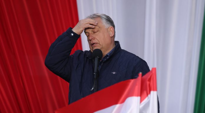 Ungaria a adoptat o reformă care limitează mandatele de premier la 8 ani. Măsura blochează revenirea lui Viktor Orbán