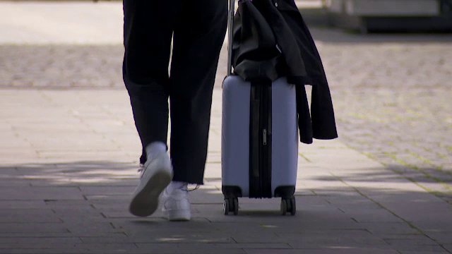 Românii încep să fie tot mai precauți. Ce acoperă o asigurare de călătorie: Despăgubiri chiar și pentru întârzierea avionului