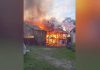 Incendiu violent la un atelier de tâmplărie din Neamț. Au ars 230 de metri pătrați din hală