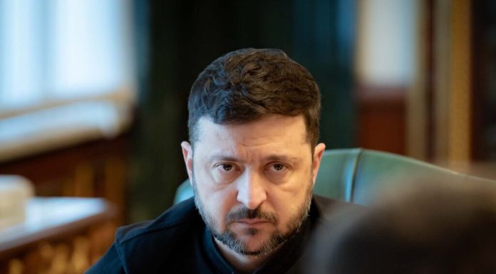 Zelenski afirmă că a avut discuții „pozitive” cu emisarii lui Trump privind războiul din Ucraina