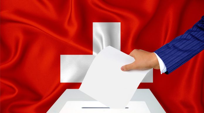 Elveția spune „nu” xenofobiei. Peste 54% dintre votanți au respins limitarea populației la 10 milioane de locuitori