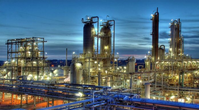 POLITICO: Industria chimică europeană sub presiune: importurile ieftine din China forțează Bruxelles-ul să caute soluții