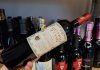 Vinul zilei: un Primitivo din Puglia cu note de mure coapte, cacao și fructe dulci, completate de accente gemoase și nuanțe subtile de frunze uscate. Catifelat și prietenos, este genul de vin care se lasă băut cu ușurință și care își găsește locul la oric