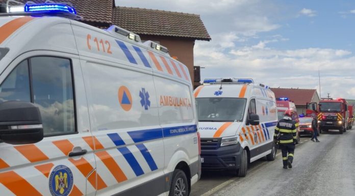 Accident grav pe DN1 în județul Sibiu. 15 persoane și patru mașini sunt implicate, a fost activat Planul Roșu