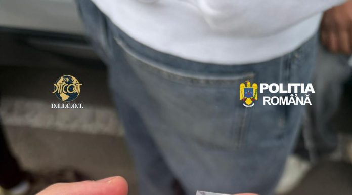Reţea de traficanţi de droguri care vindeau la petreceri şi în cluburile din Bucureşti, destructurată / Gruparea viza clienţi ”tineri şi foarte tineri”, cu venituri peste medie, care frecventau evenimente de lux