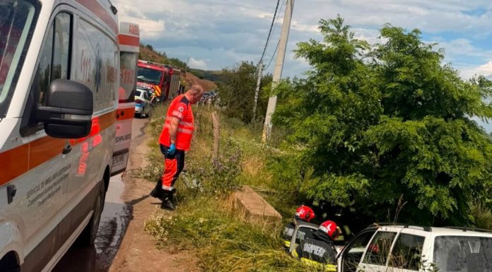Accident grav în Alba: un bărbat de 75 de ani a murit, iar trei persoane au fost rănite