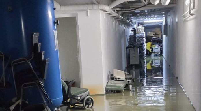 Pagube însemnate la Spitalul Judeţean Focşani, din cauza inundaţiilor – Au fost afectate subsolul, blocul alimentar, spălătoria, dar şi săli din blocul operator şi Urgenţă / Se cere intervenţia Ministerului Sănătăţii pentru alocarea de fonduri – FOTO