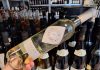 Vinul zilei: un alb mediteraneean din Provence, cu note de flori albe, citrice și fructe tropicale, susținute de o aciditate vibrantă și o mineralitate fină. Proaspăt, luminos și perfect pentru mesele de vară